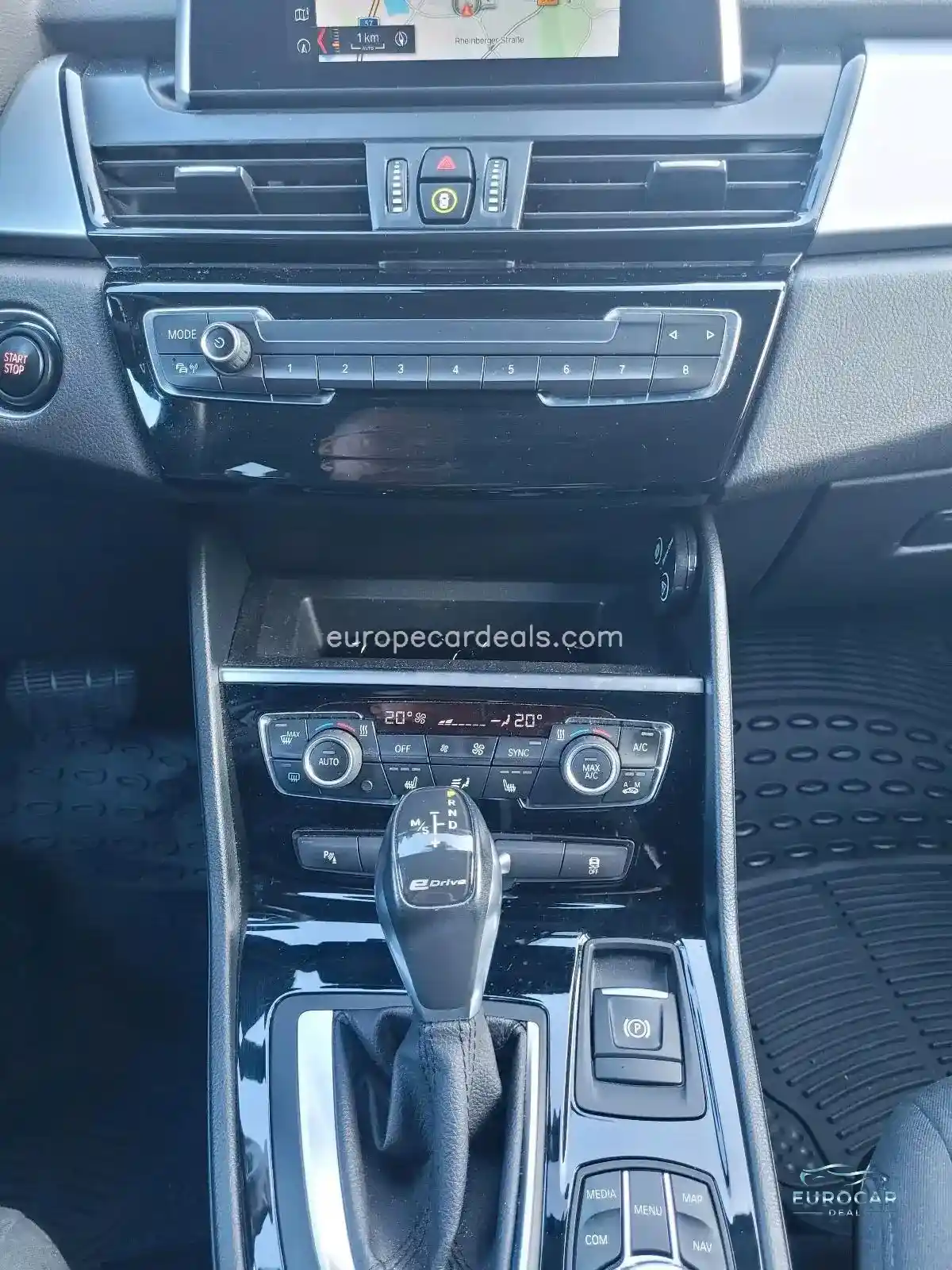 BMW 225