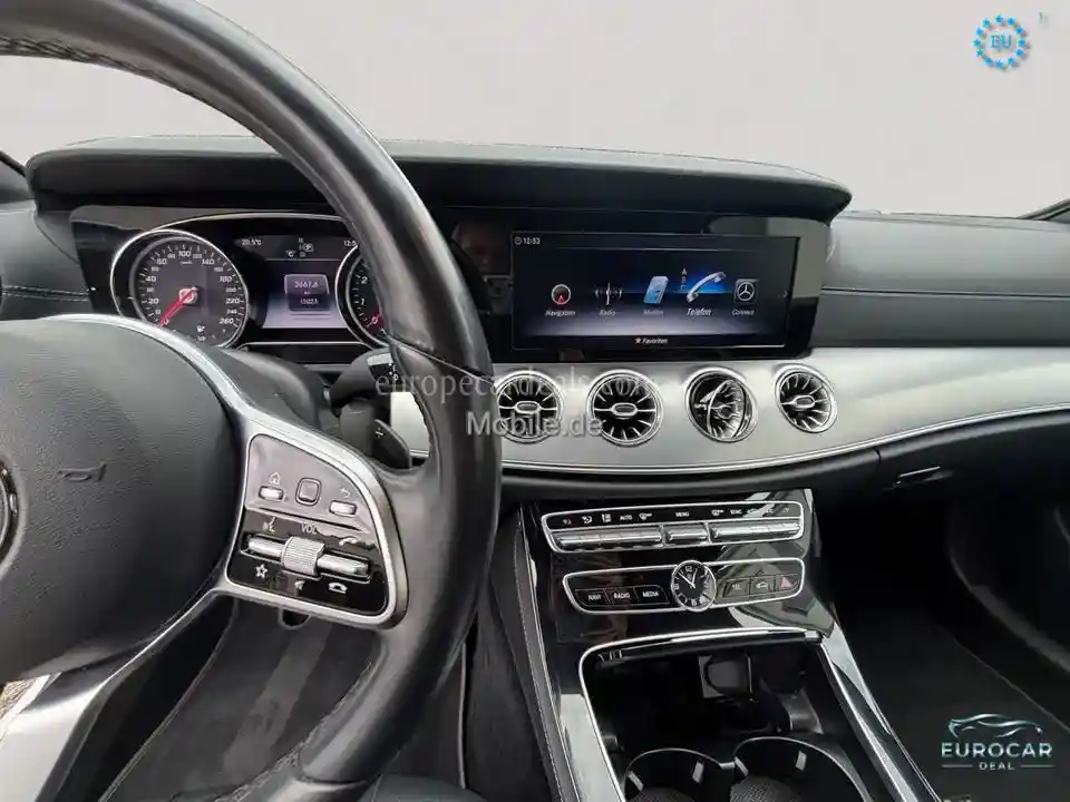 Mercedes-Benz E 200