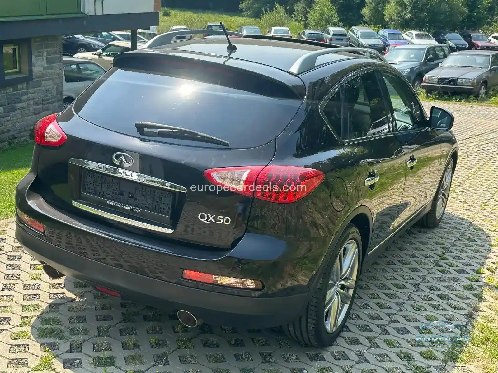 Infiniti QX50