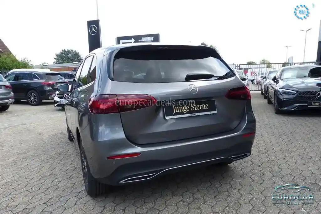 Mercedes-Benz B 200