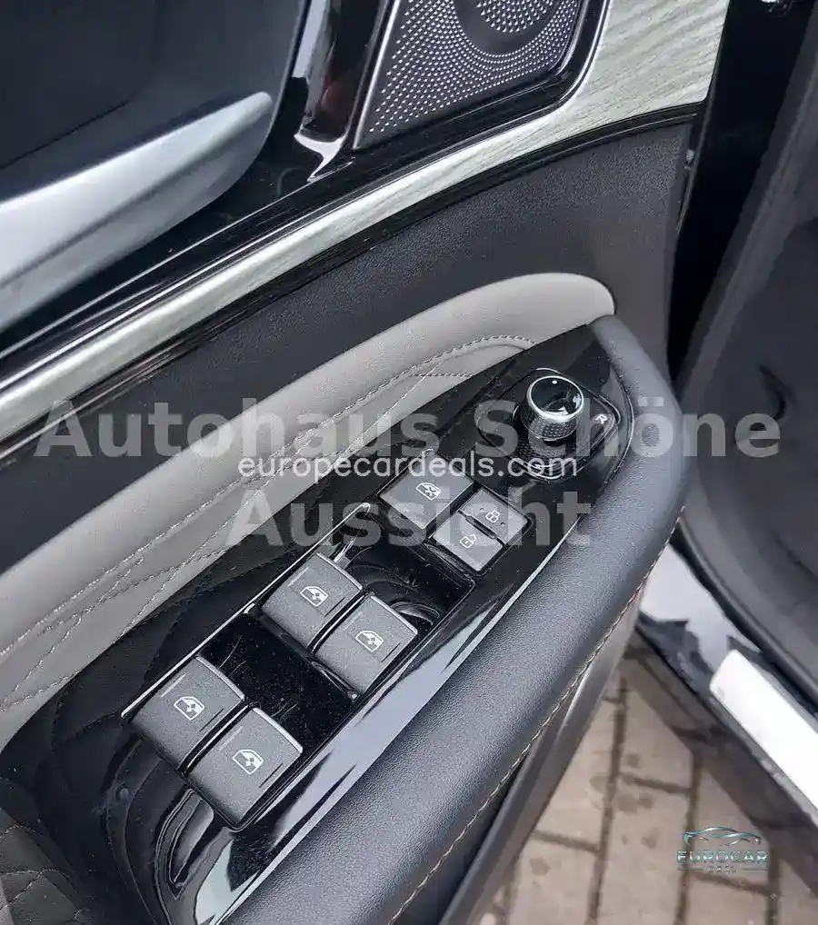 DFSK Forthing 4