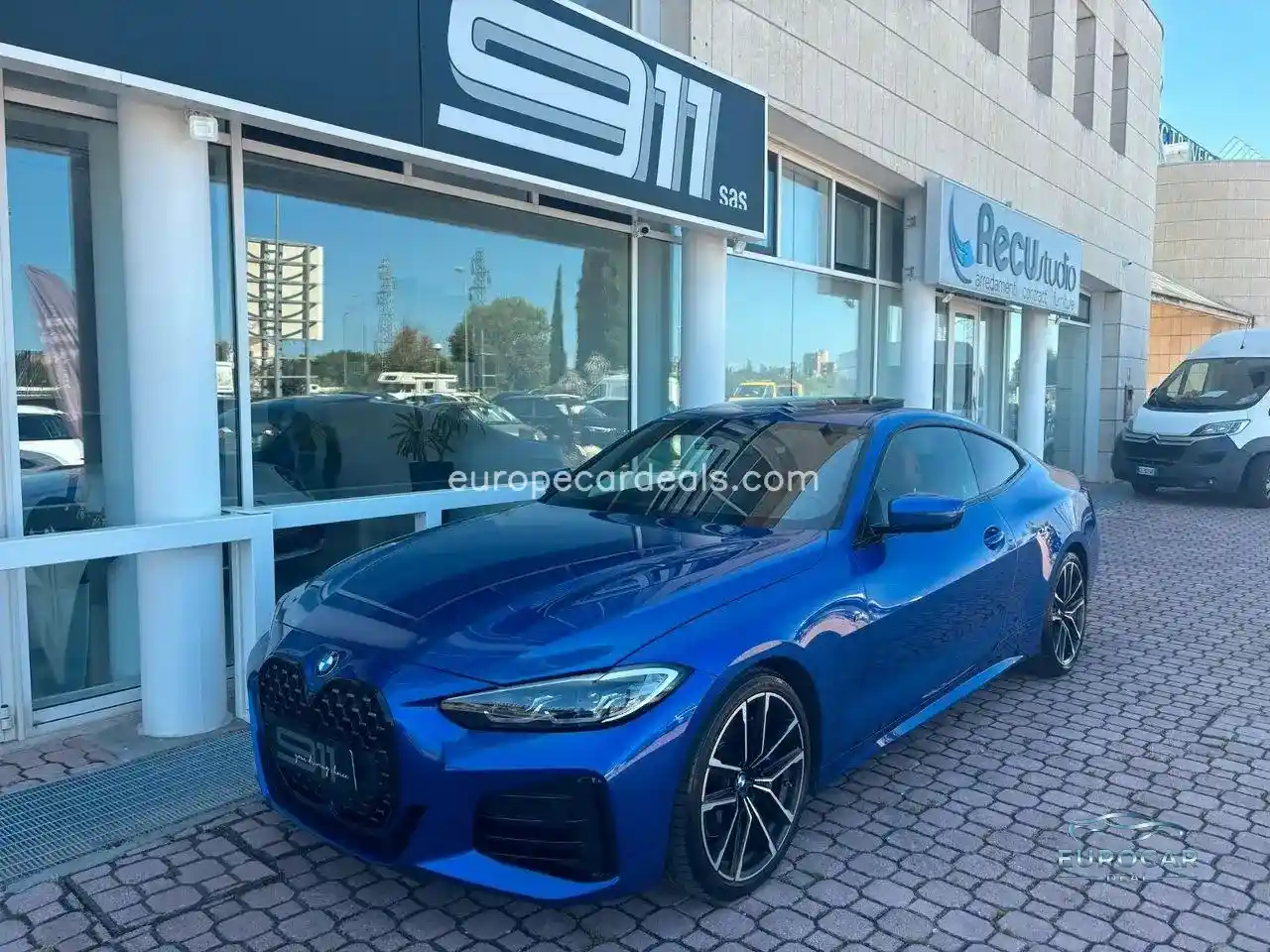 BMW M140i