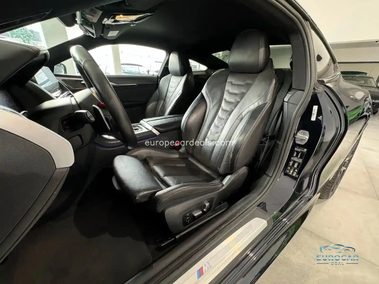 BMW 840
