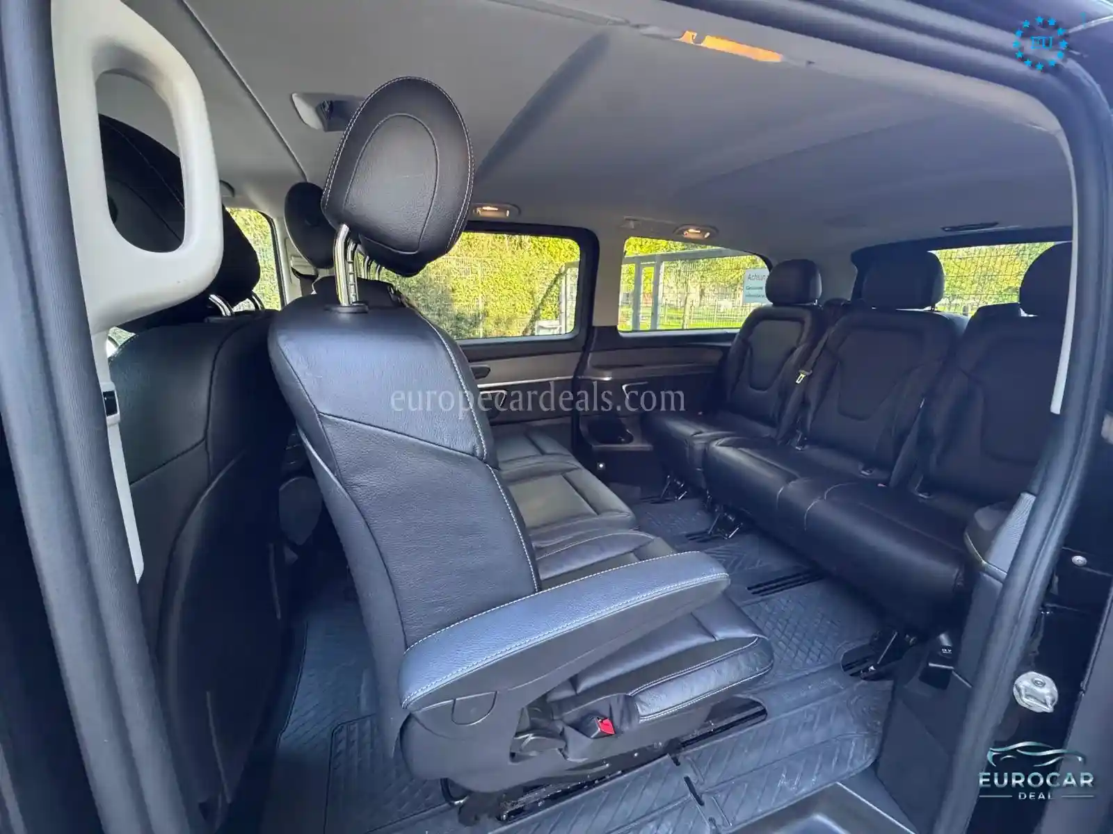 Mercedes-Benz V 250