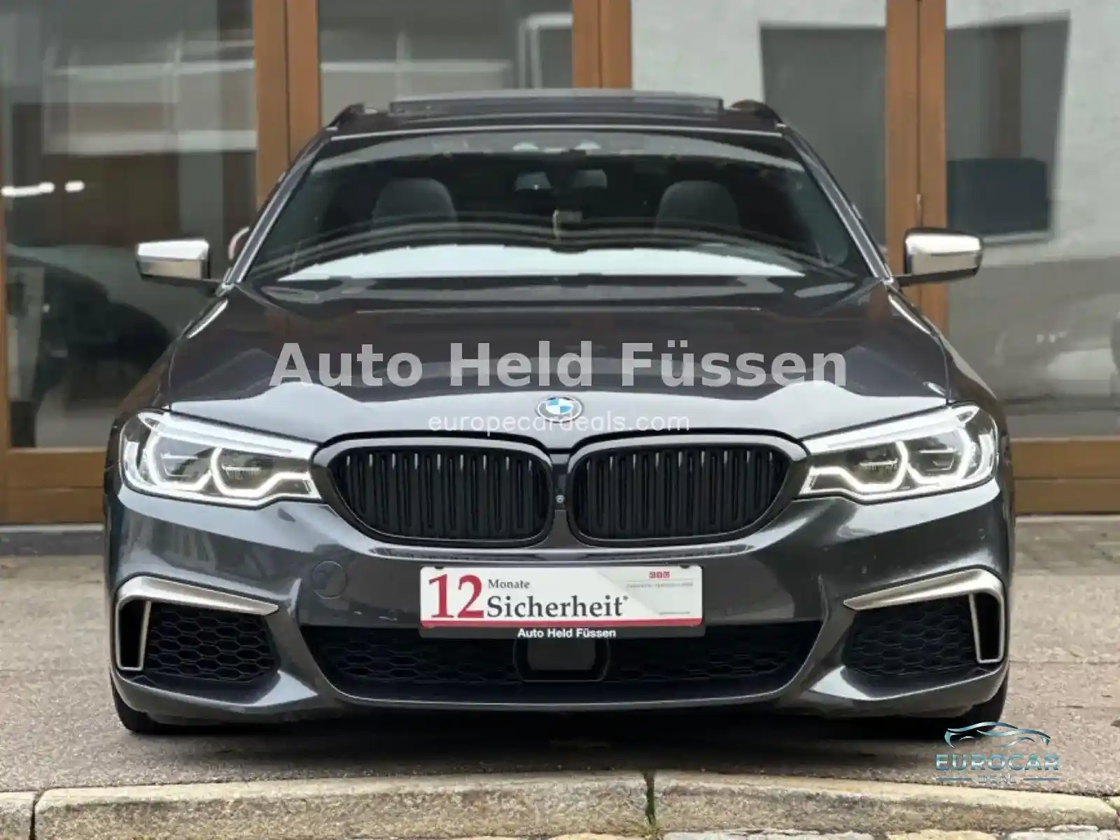 BMW M550