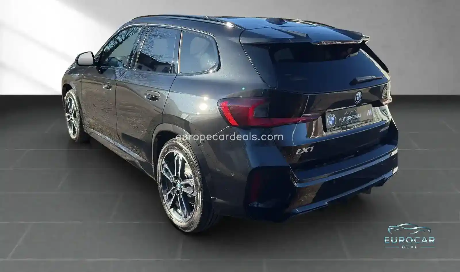 BMW iX1