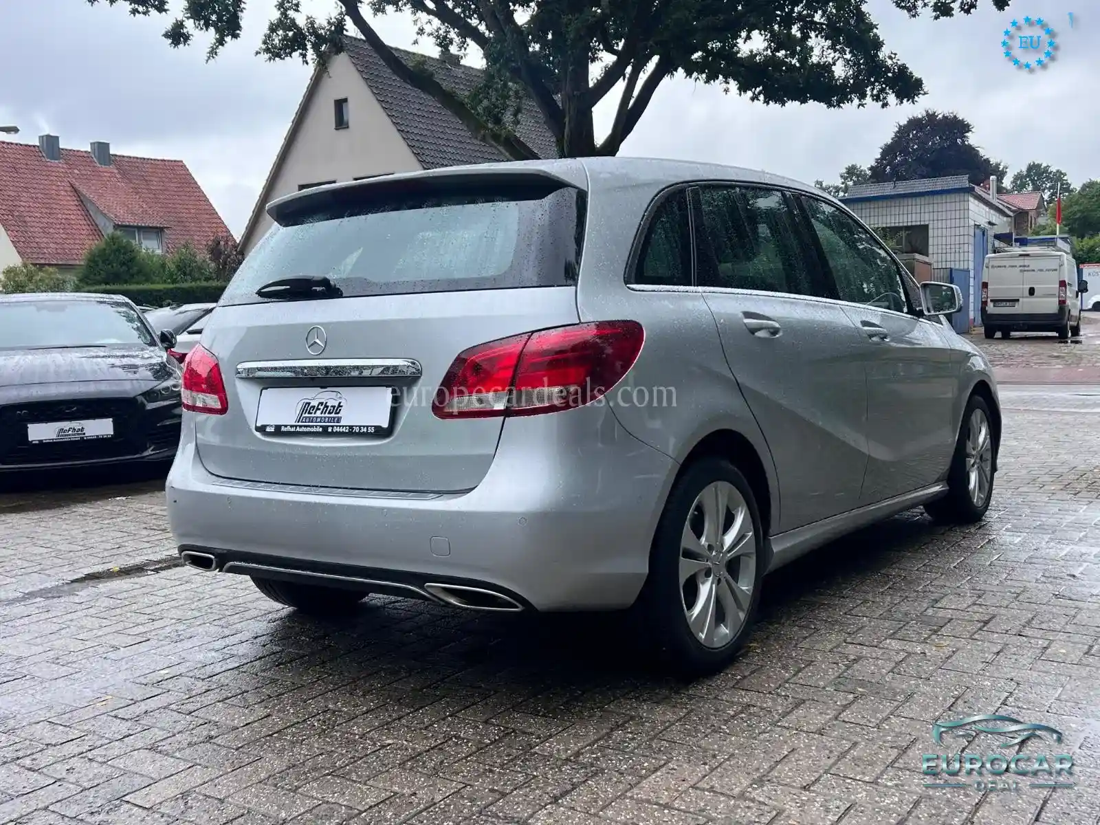Mercedes-Benz B 220