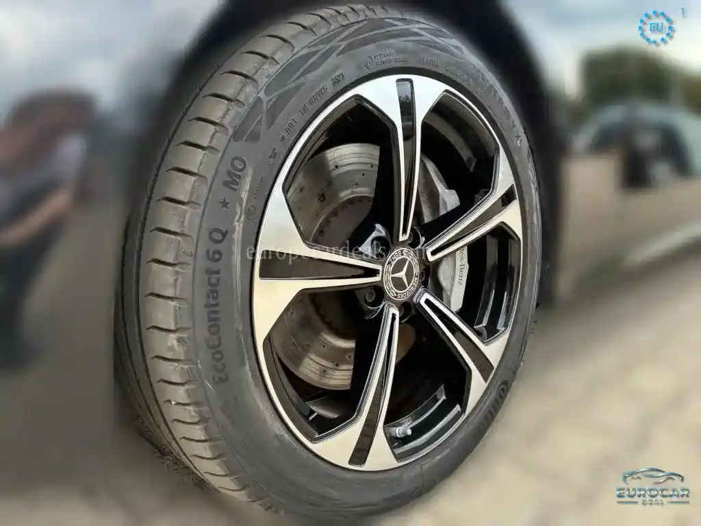 Mercedes-Benz E 400