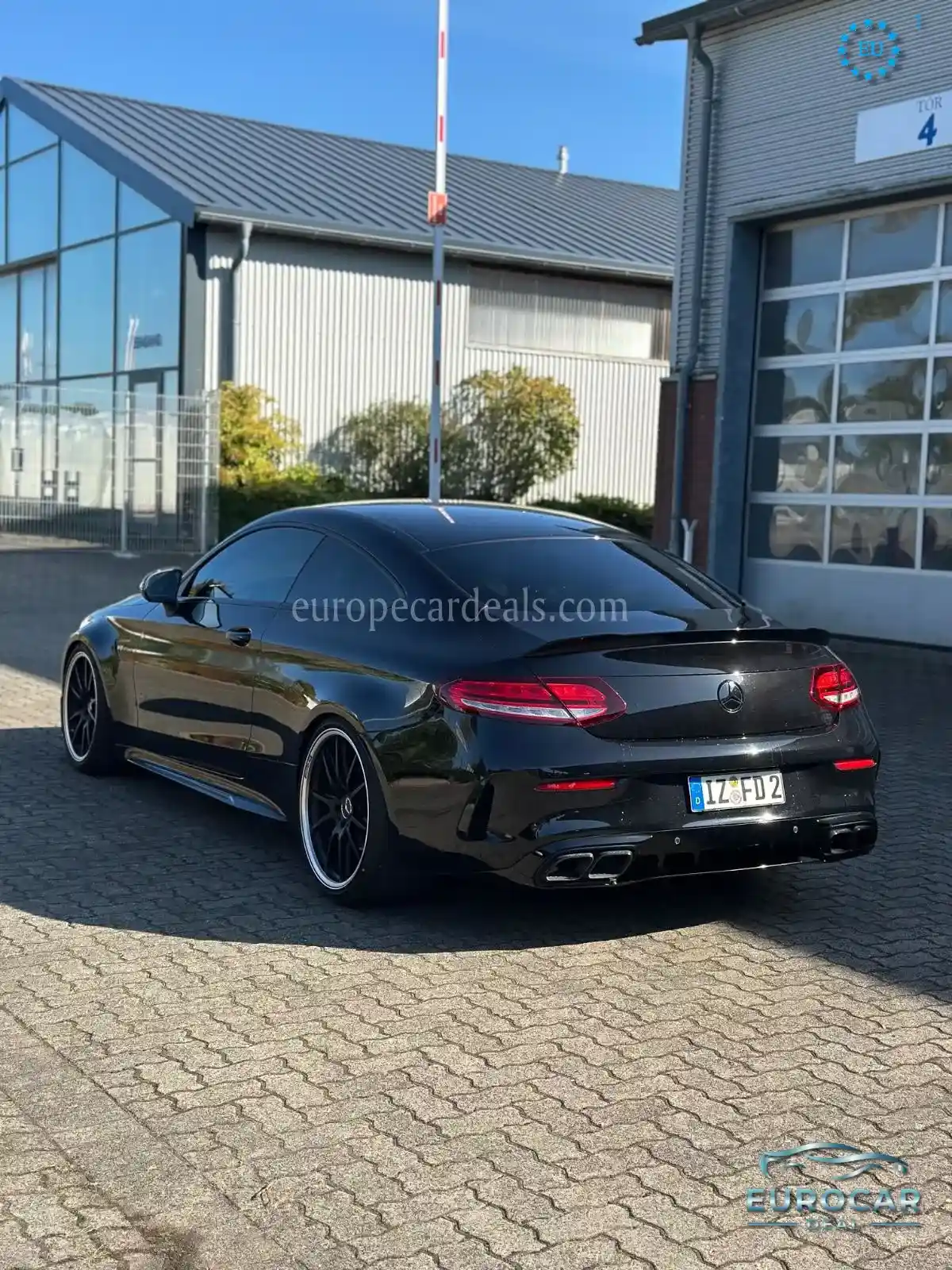 Mercedes-Benz C 63 AMG