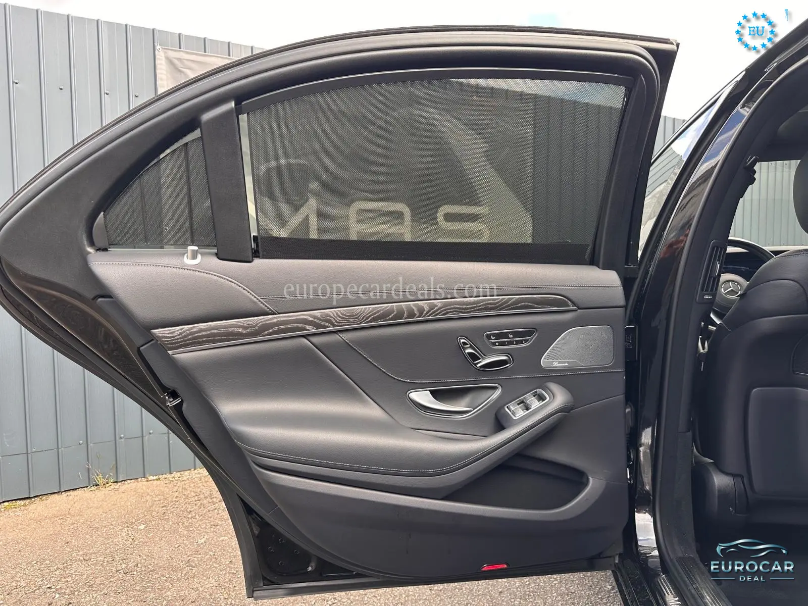 Mercedes-Benz S 560