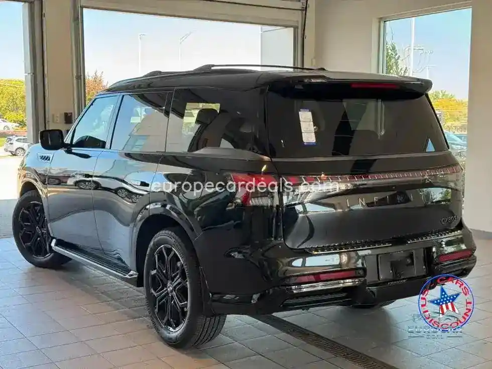 Infiniti QX80