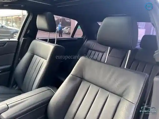 Mercedes-Benz E 220