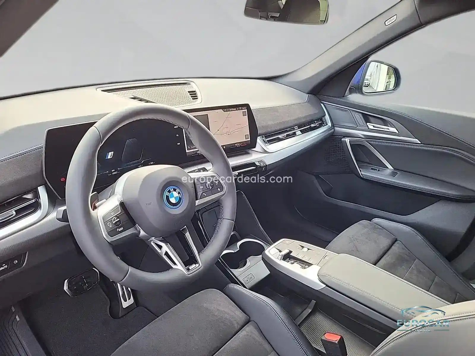 BMW iX1