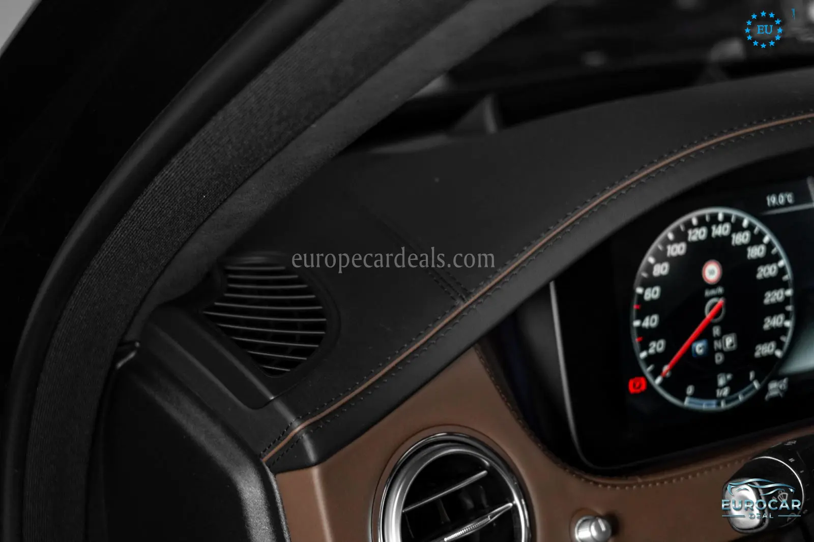 Mercedes-Benz S 560