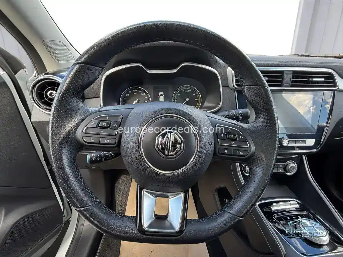 MG ZS