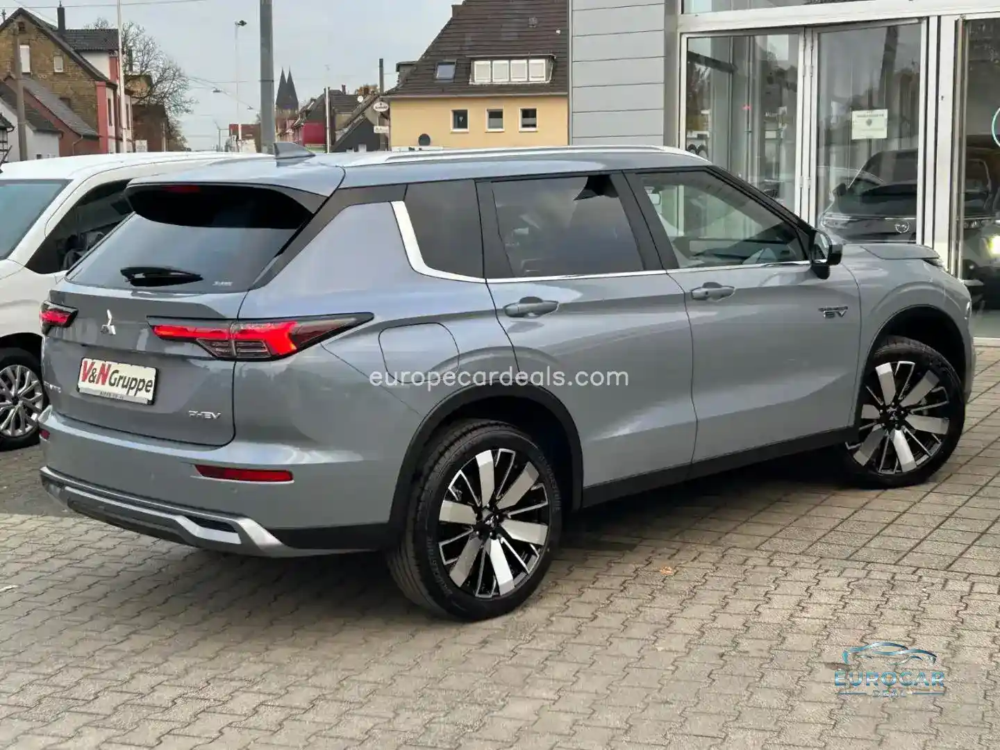 Mitsubishi Plug-in Hybrid Outlander