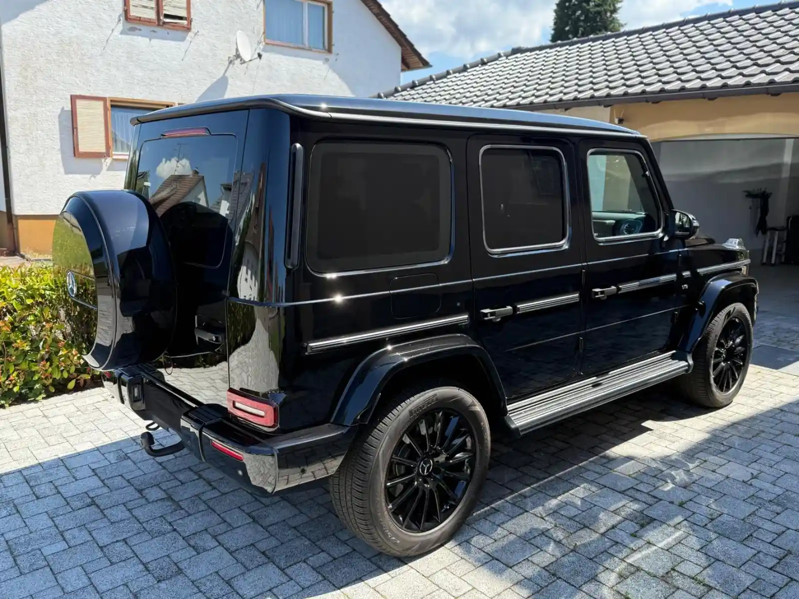 Mercedes-Benz G 500