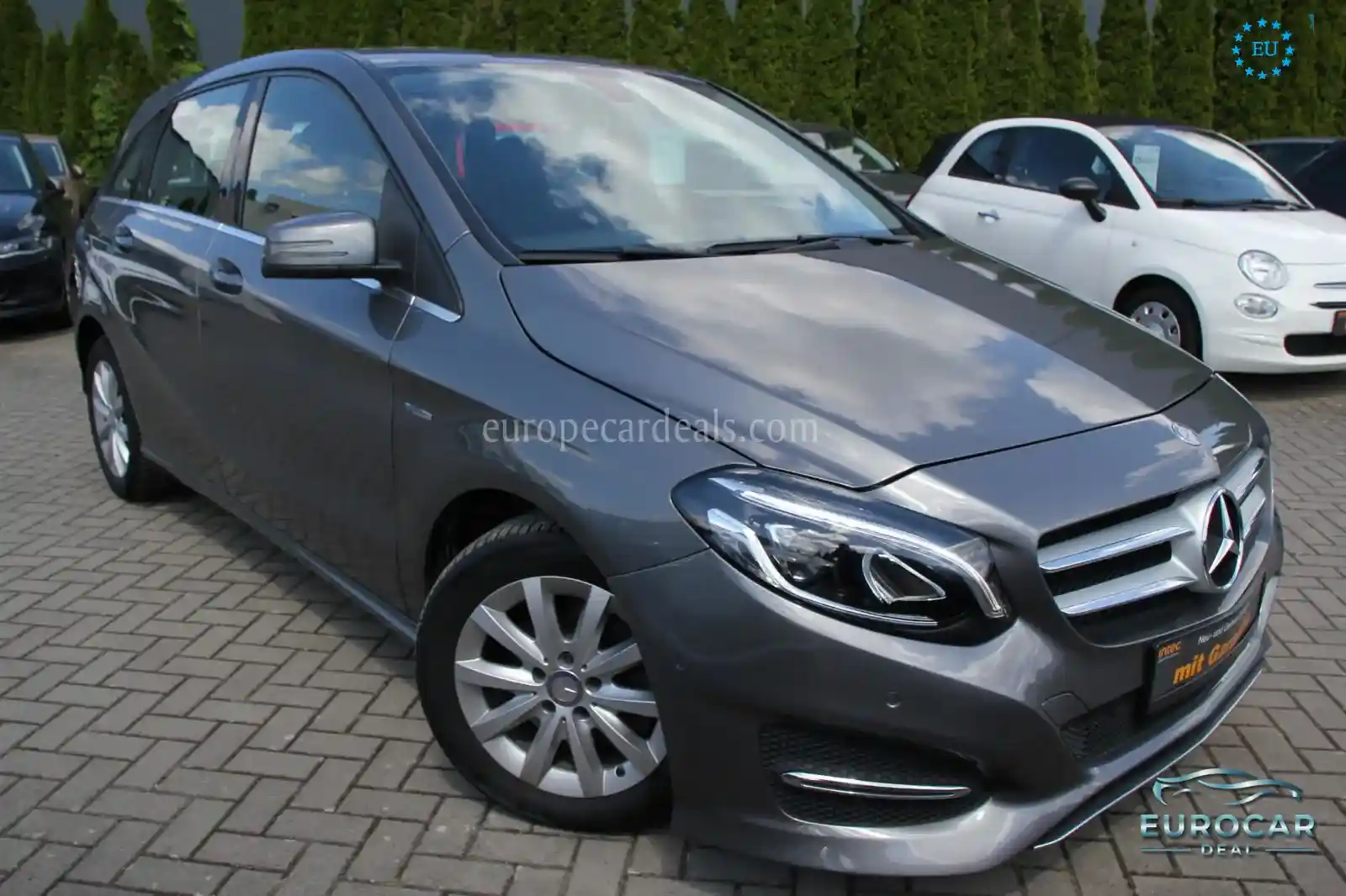 Mercedes-Benz B 180