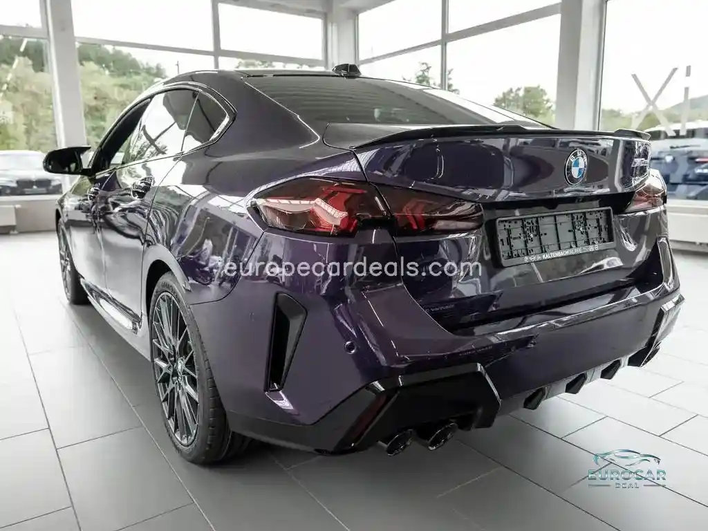 BMW M235