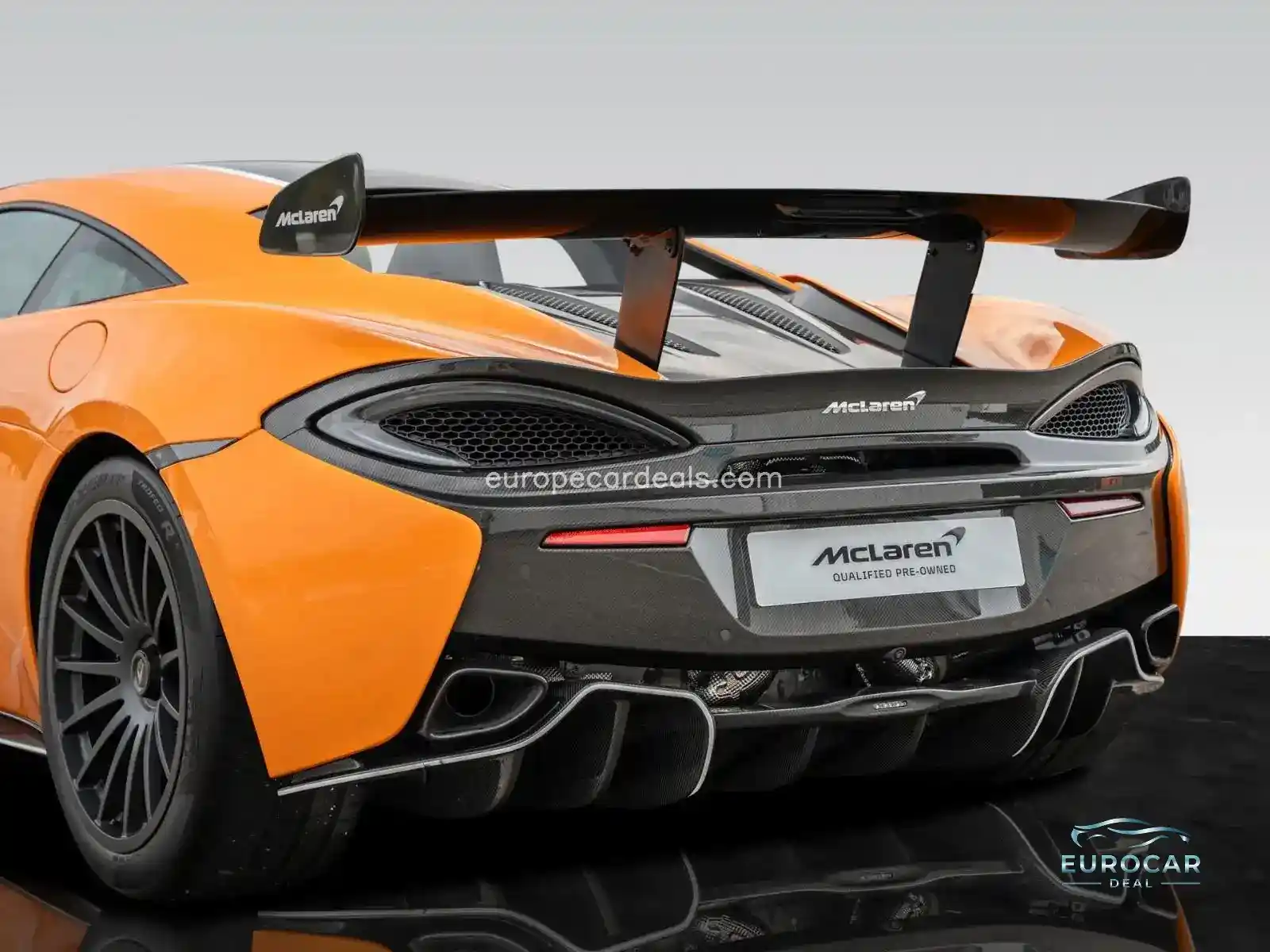 McLaren 620R