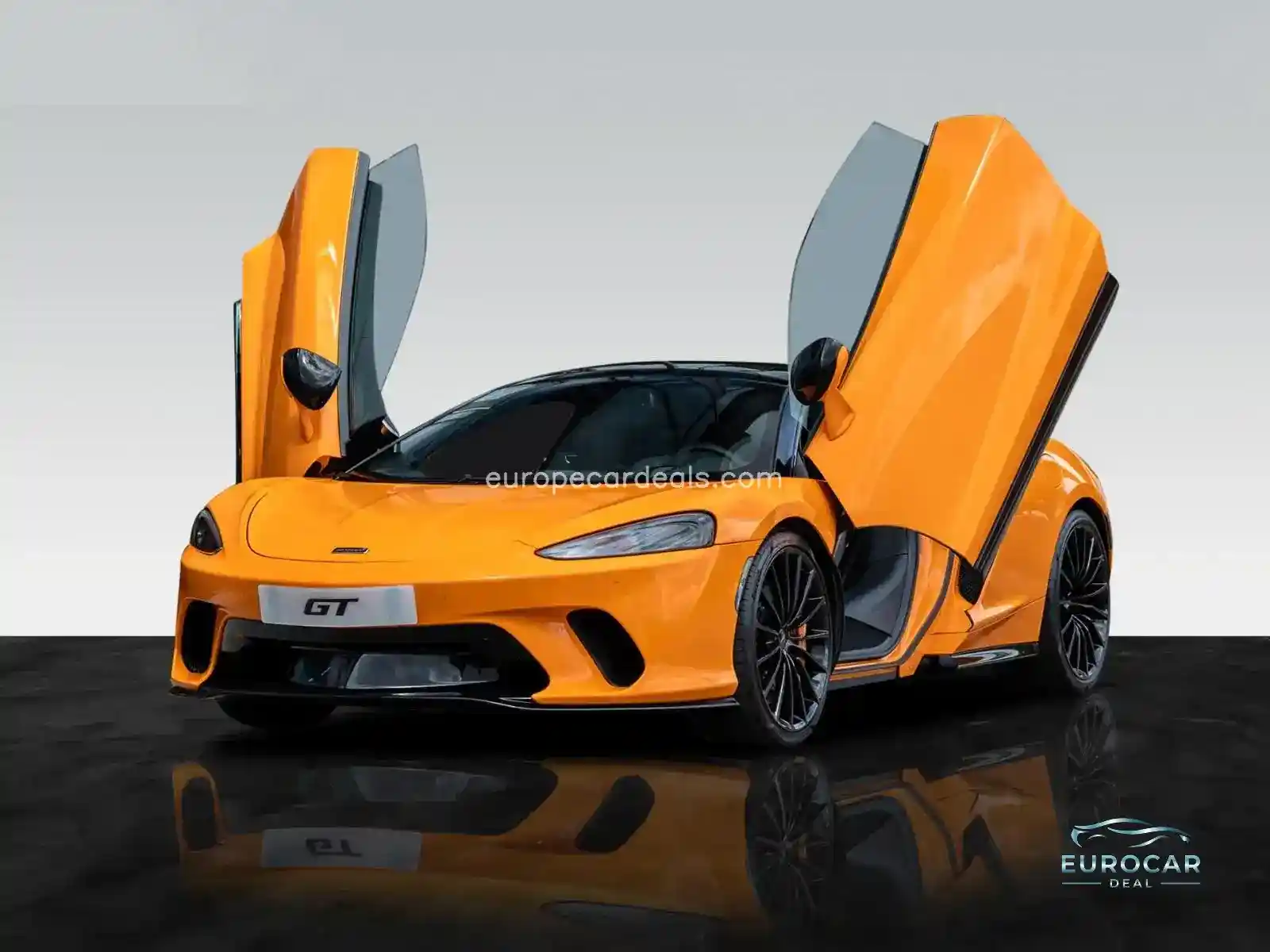 McLaren GT