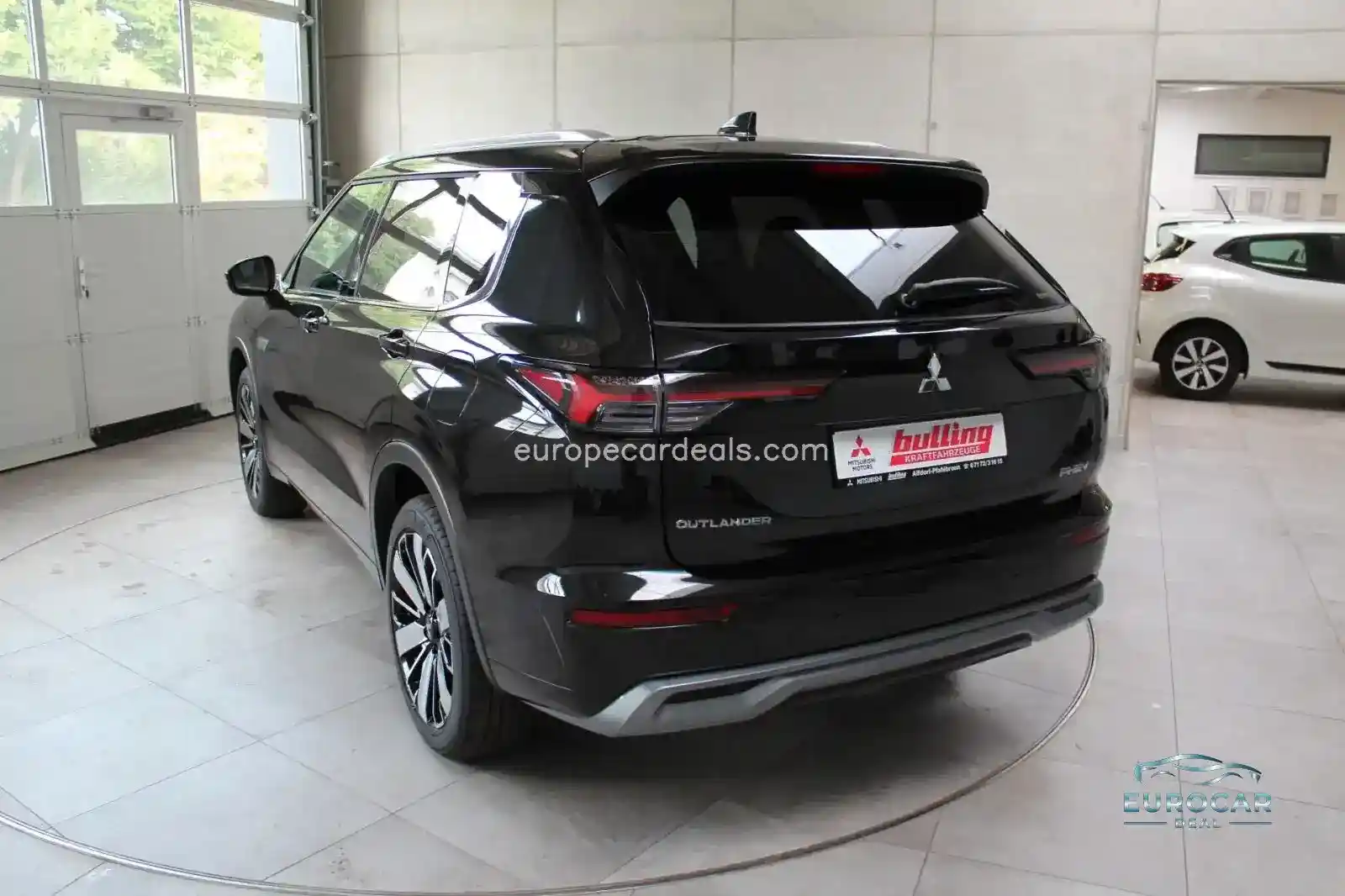 Mitsubishi Plug-in Hybrid Outlander