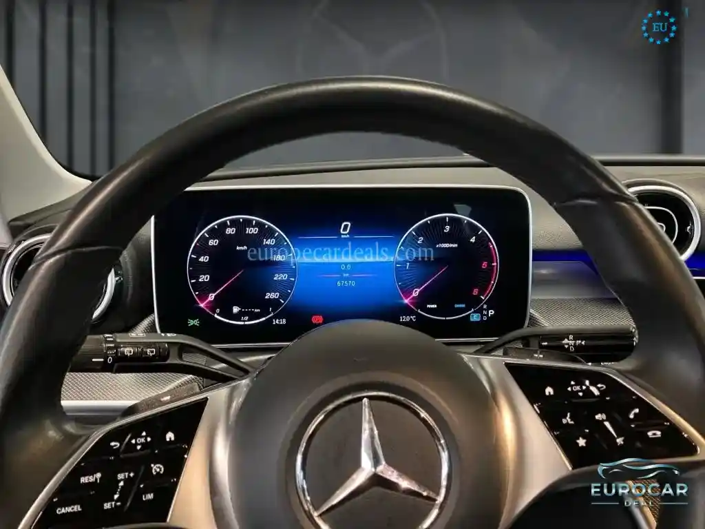 Mercedes-Benz C 220
