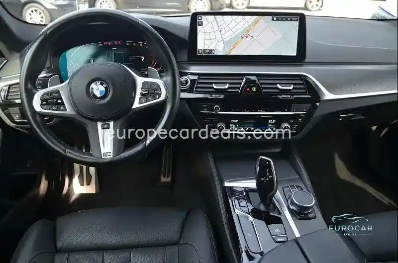 BMW 530