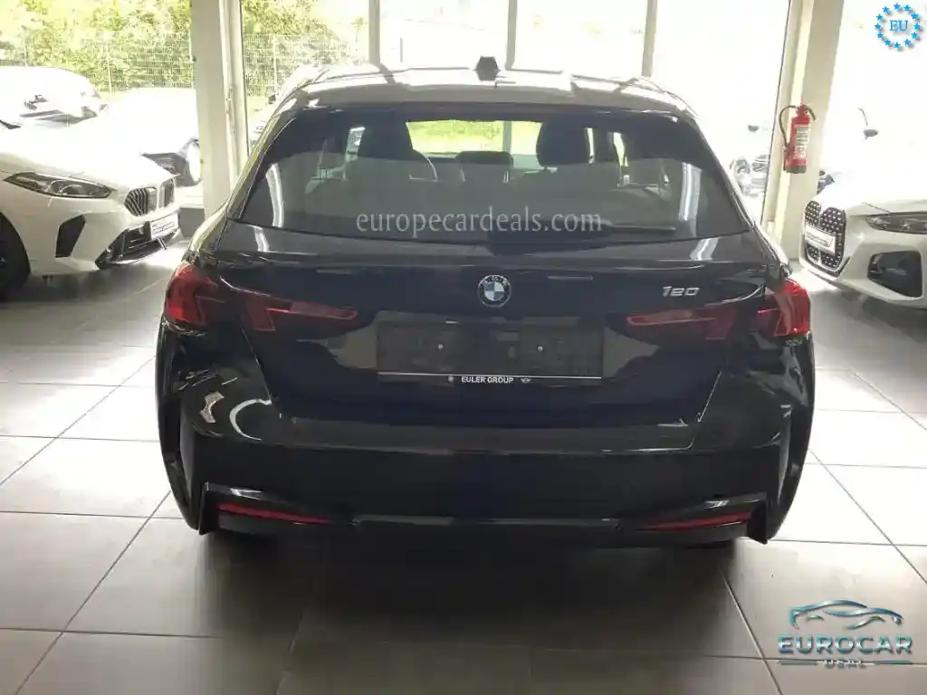 BMW 120
