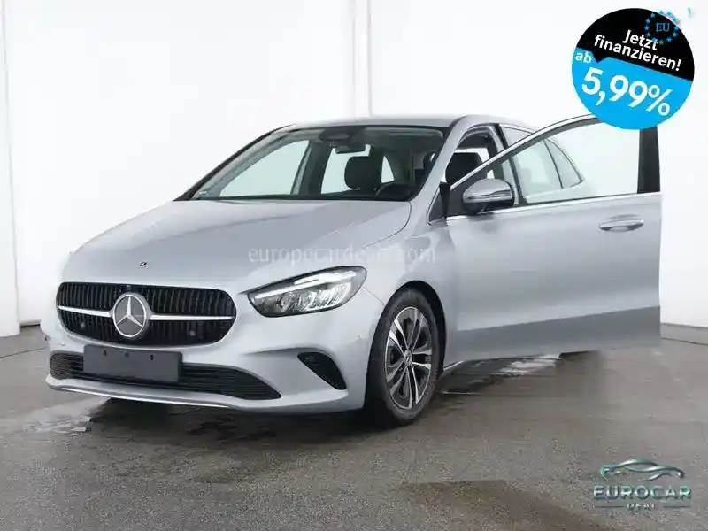 Mercedes-Benz B 180