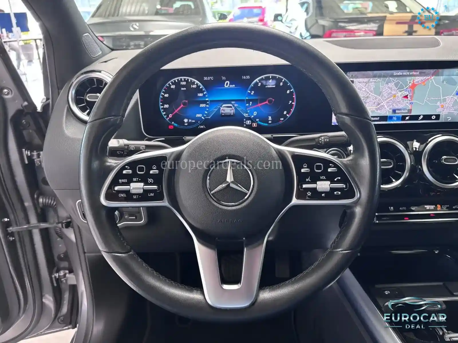 Mercedes-Benz B 220