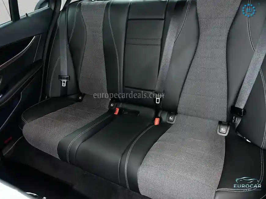 Mercedes-Benz E 400