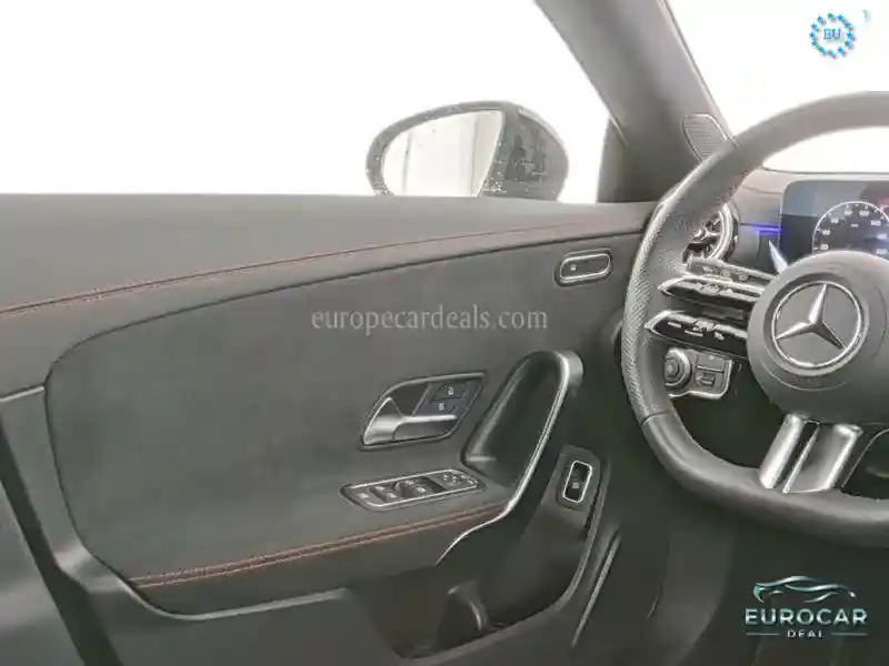 Mercedes-Benz CLA 200 Shooting Brake