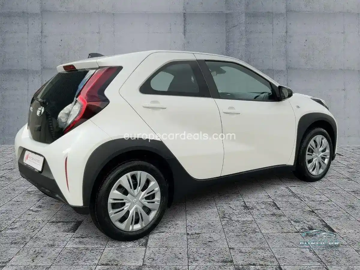 Toyota Aygo (X)
