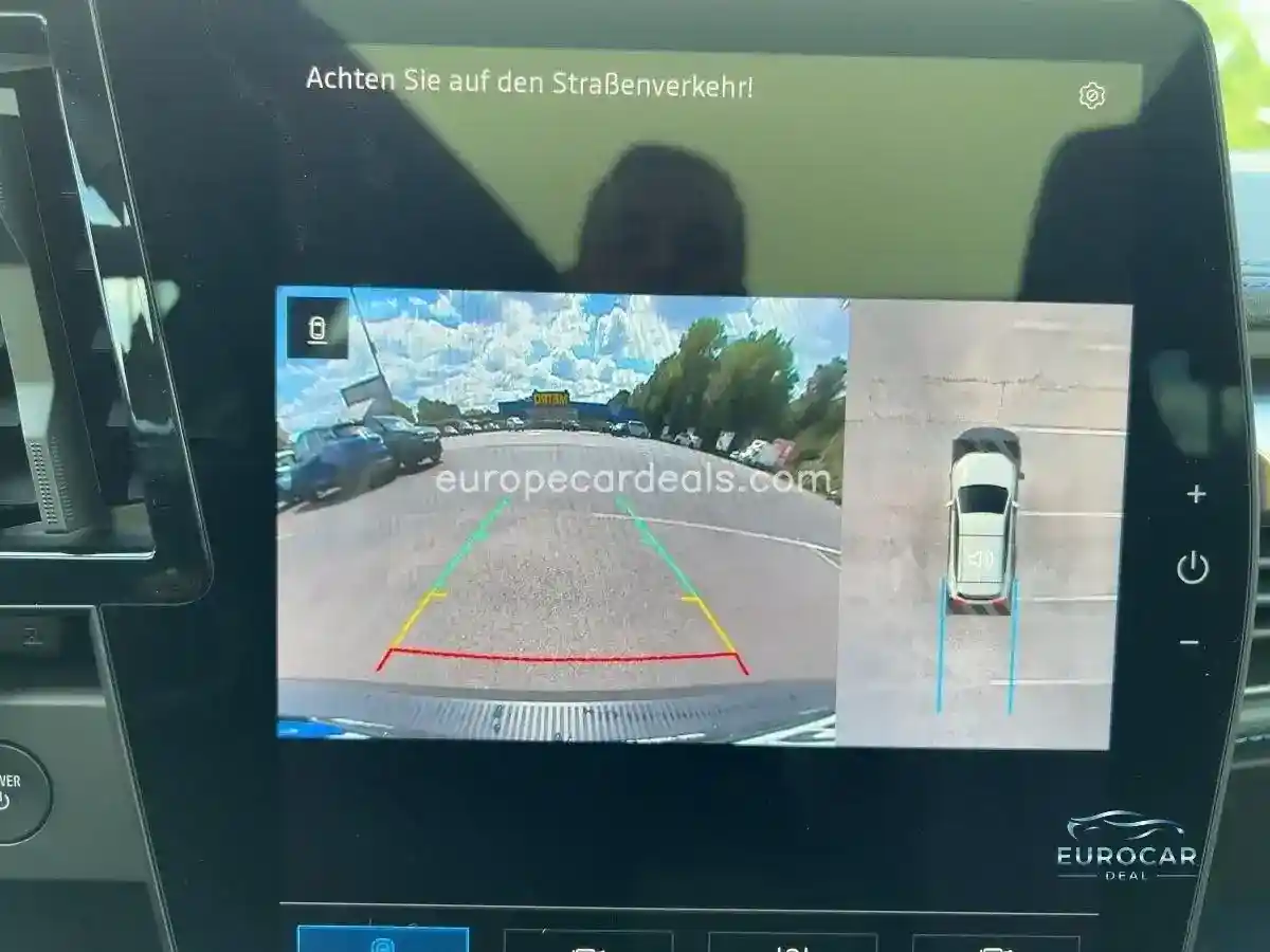 Renault Scenic E-TECH
