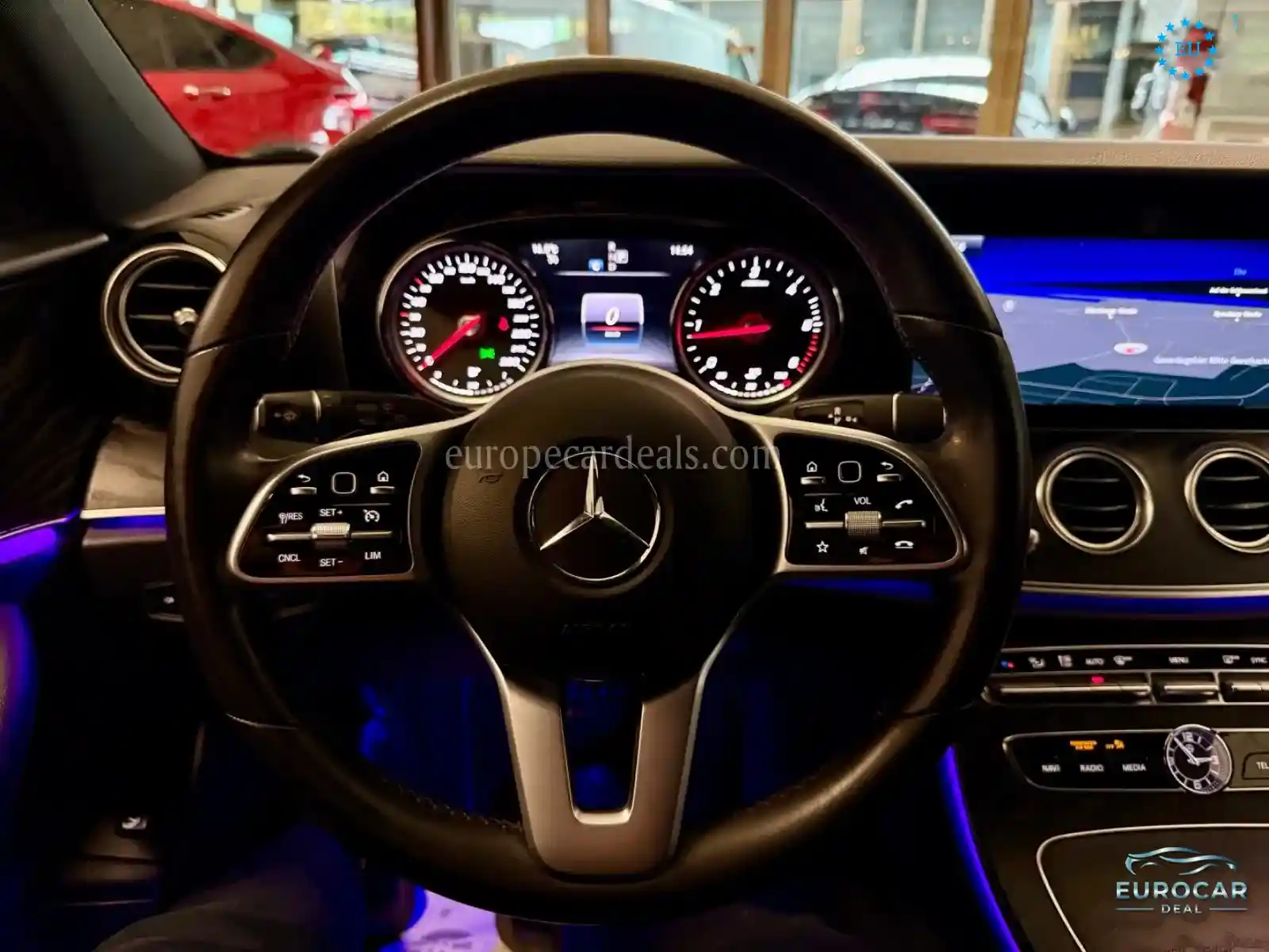 Mercedes-Benz E 220