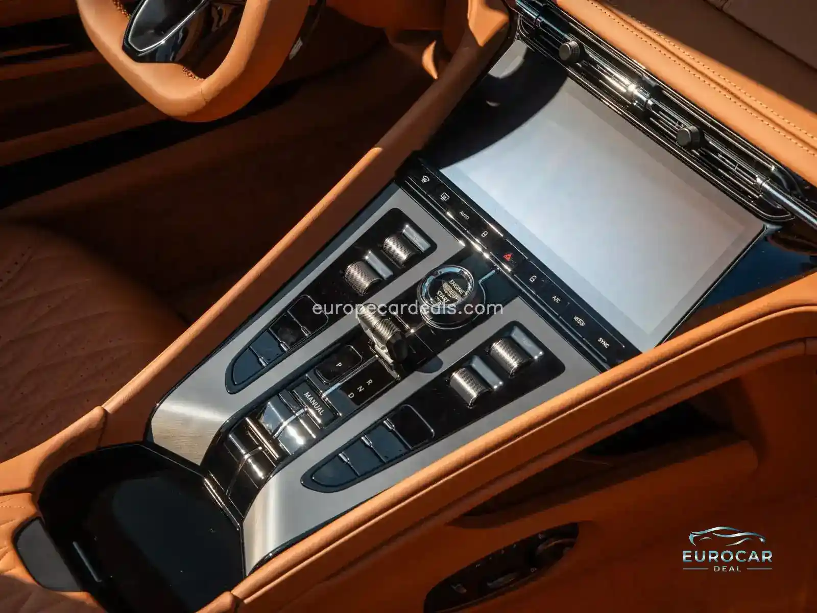 Aston Martin DB12