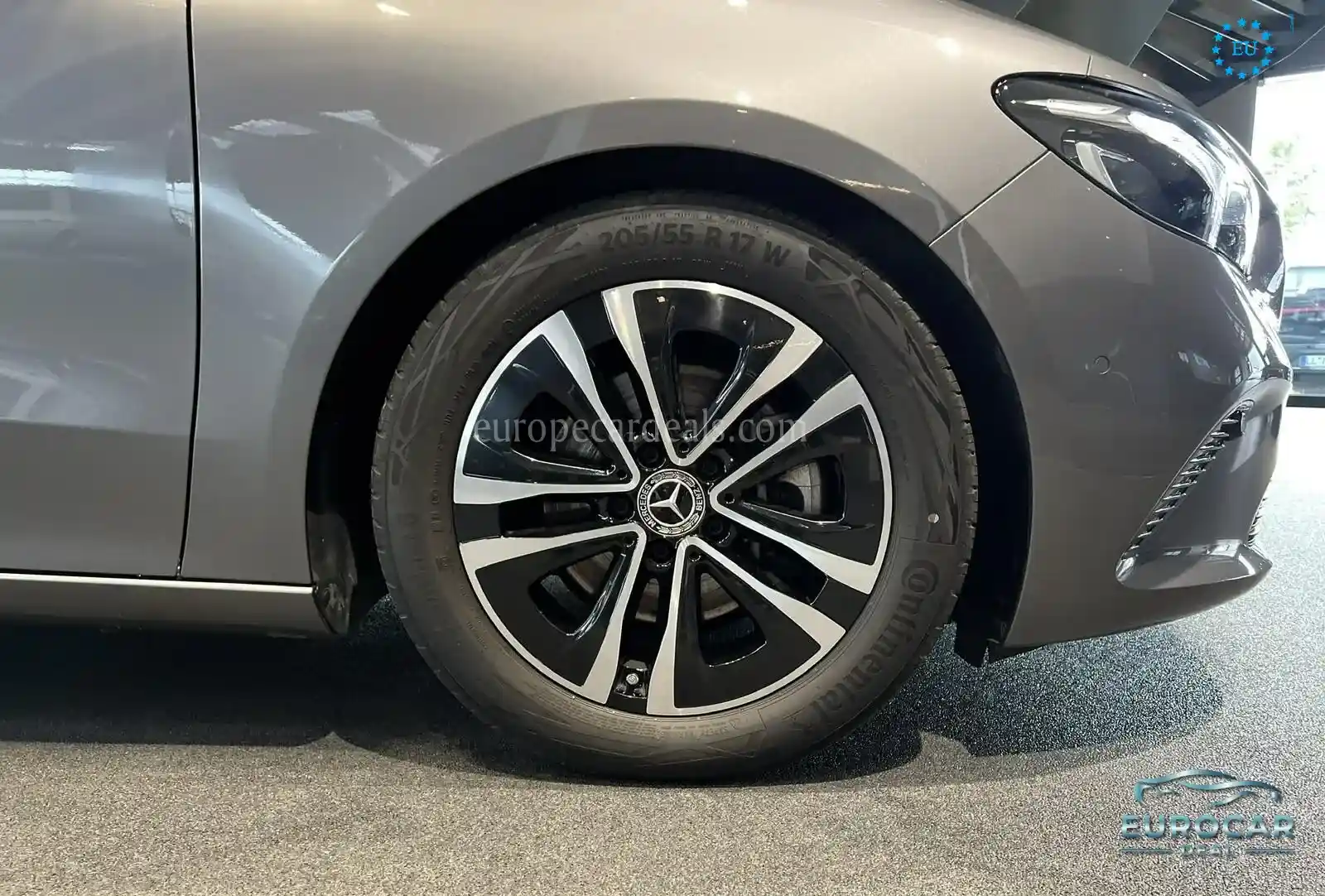 Mercedes-Benz B 200