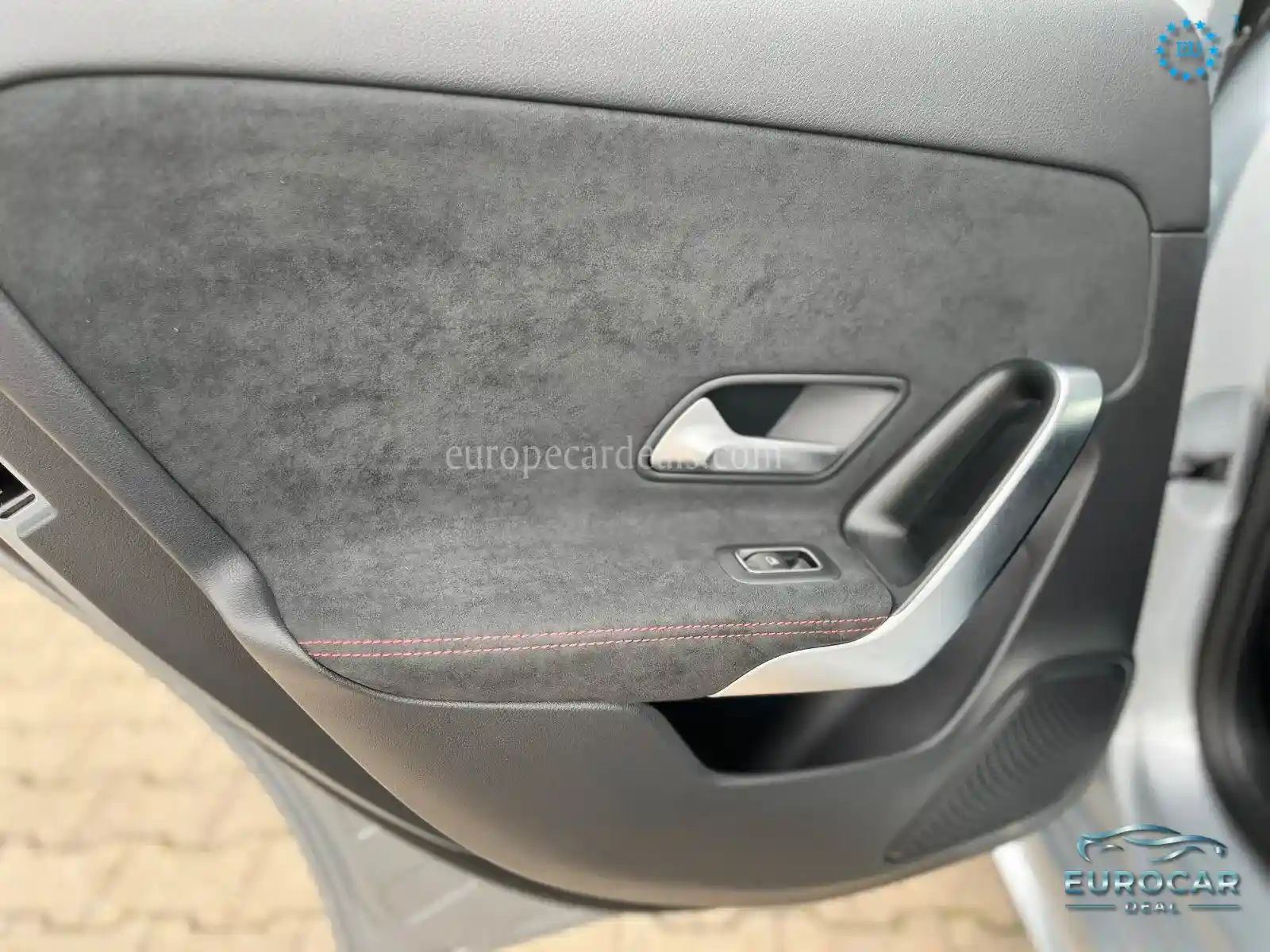 Mercedes-Benz A 220