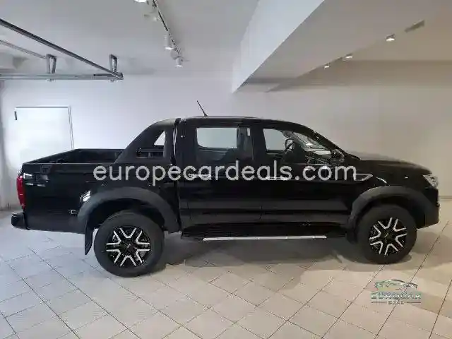JAC 8 Pro