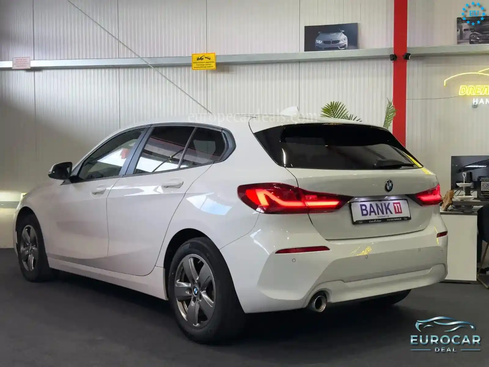 BMW 118