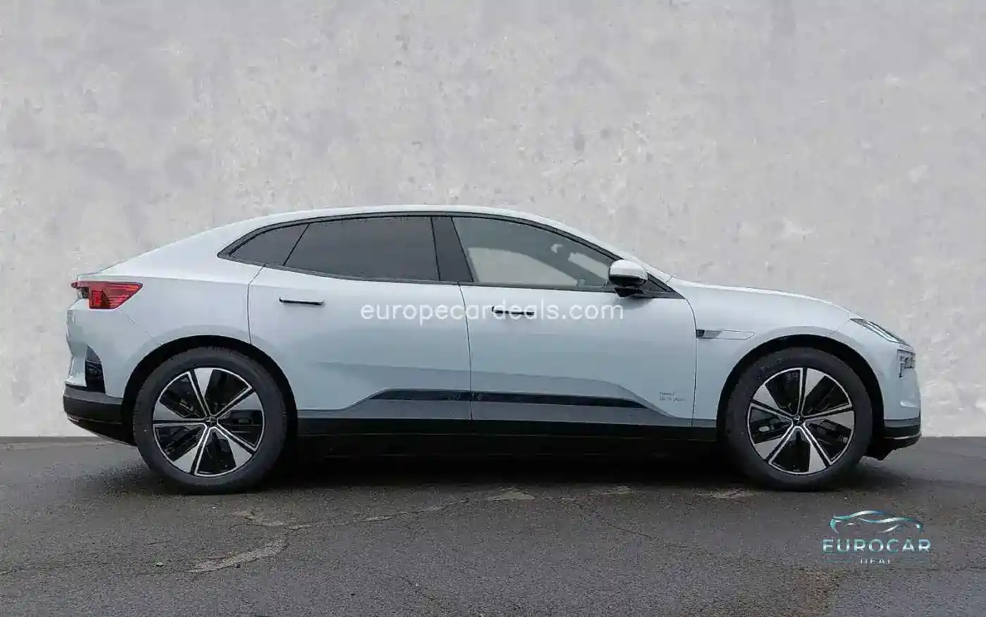 Polestar 4
