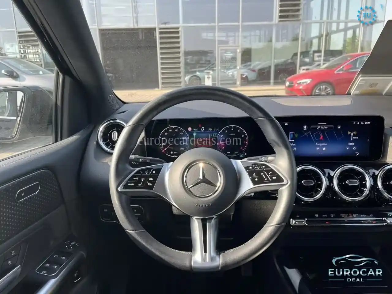 Mercedes-Benz B 180