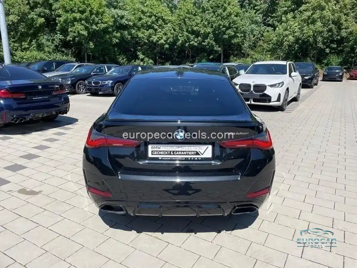 BMW M440