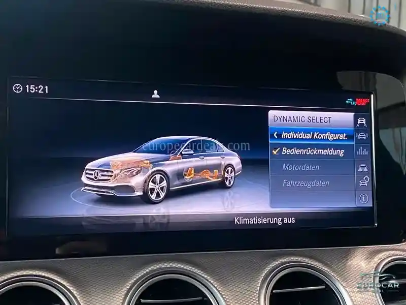 Mercedes-Benz E 200