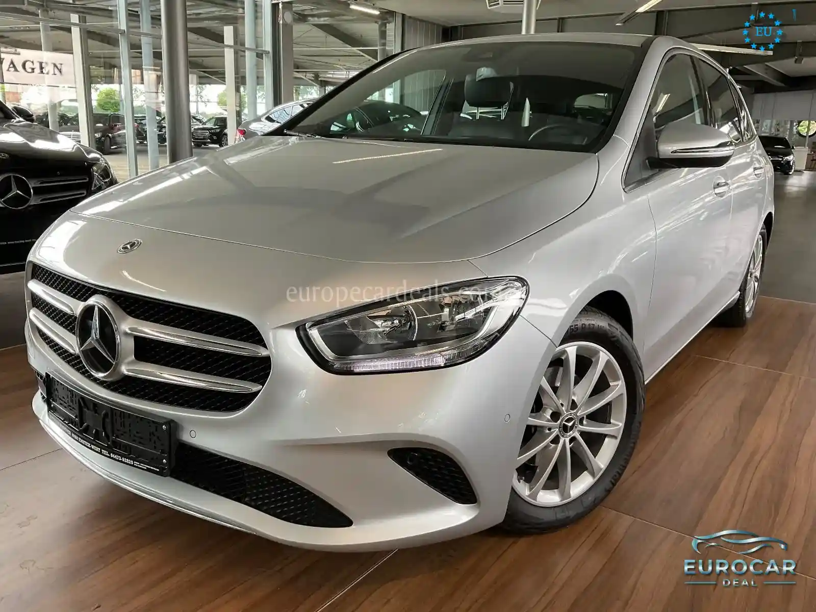 Mercedes-Benz B 180