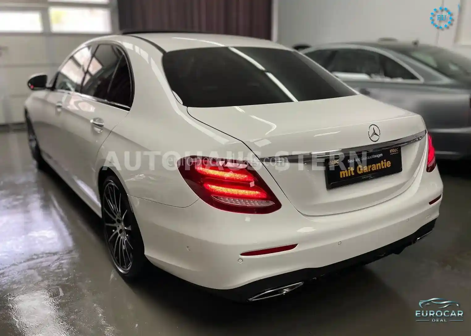 Mercedes-Benz E 300