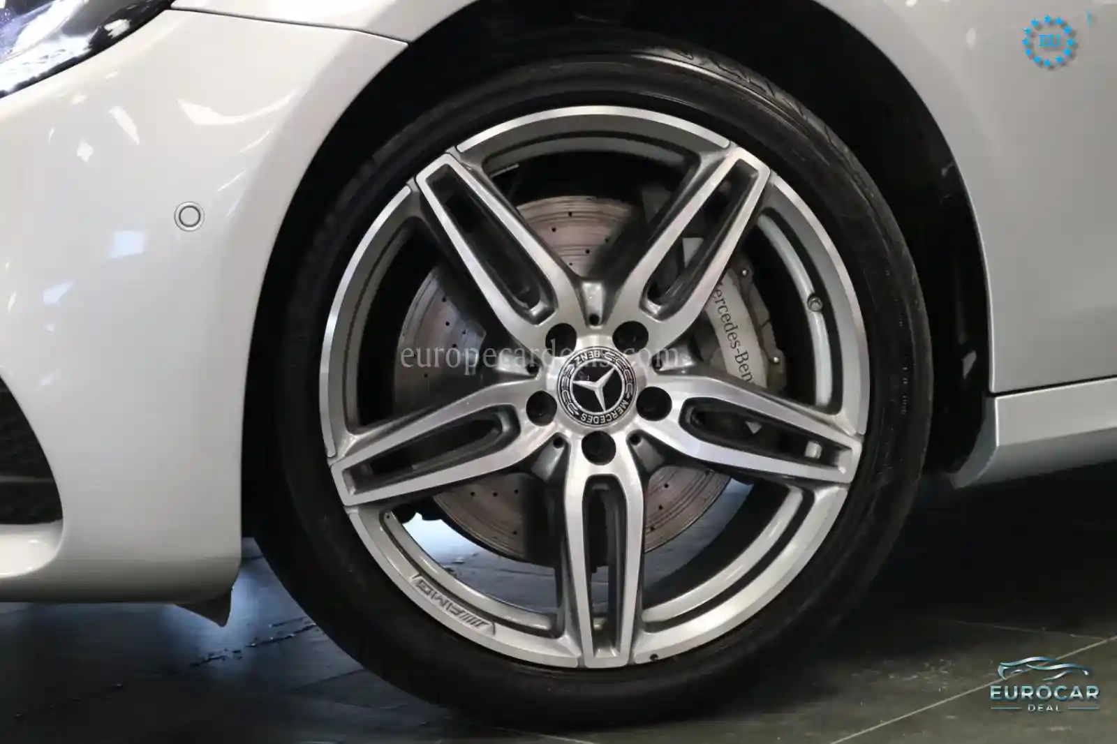 Mercedes-Benz E 400