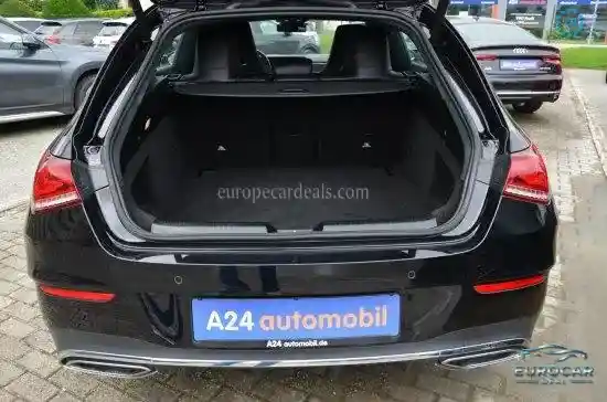 Mercedes-Benz CLA 220 Shooting Brake