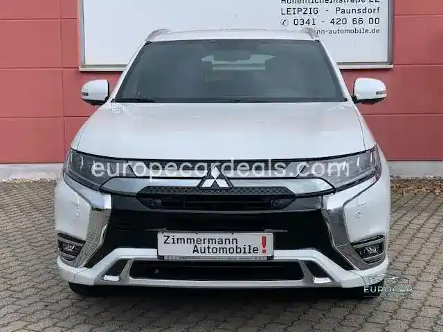 Mitsubishi Plug-in Hybrid Outlander